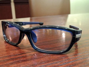 DEROSAと共に人気　F-02SP