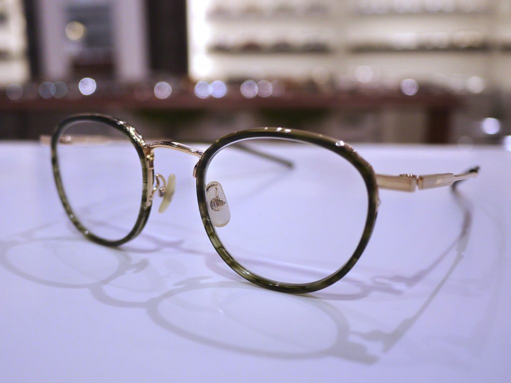 This is Fournines M-43series | visio（ヴィジオ）