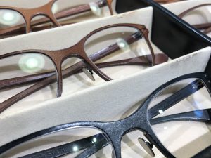 ルーカス ド スタール ご覧あれ。