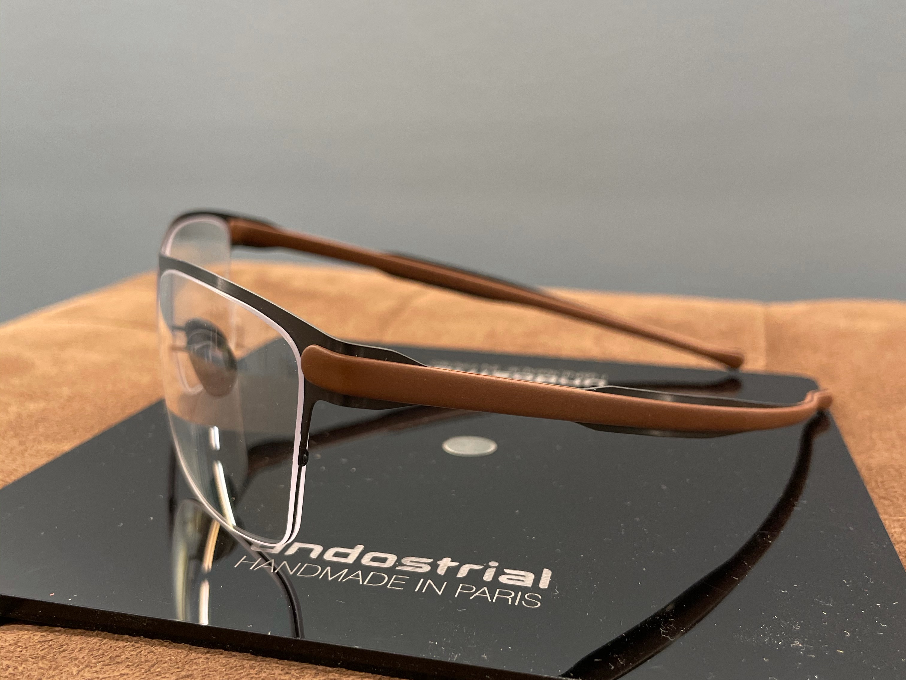 ブランドヒストリー】「UNDOSTRIAL（アンダストリアル）」 | visio 