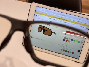 ゲーミンググラスとブルーライトカットレンズの話